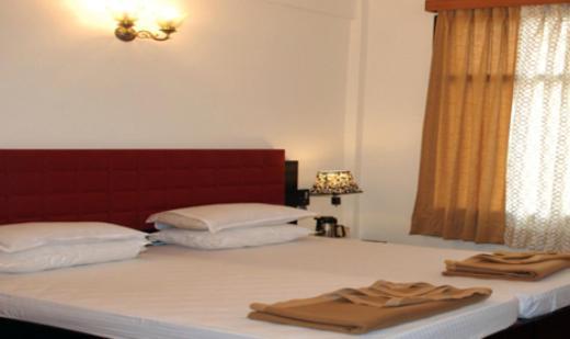 Hotel Surya Beach Inn Puri Room photo